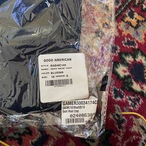 Good American Jeans- new